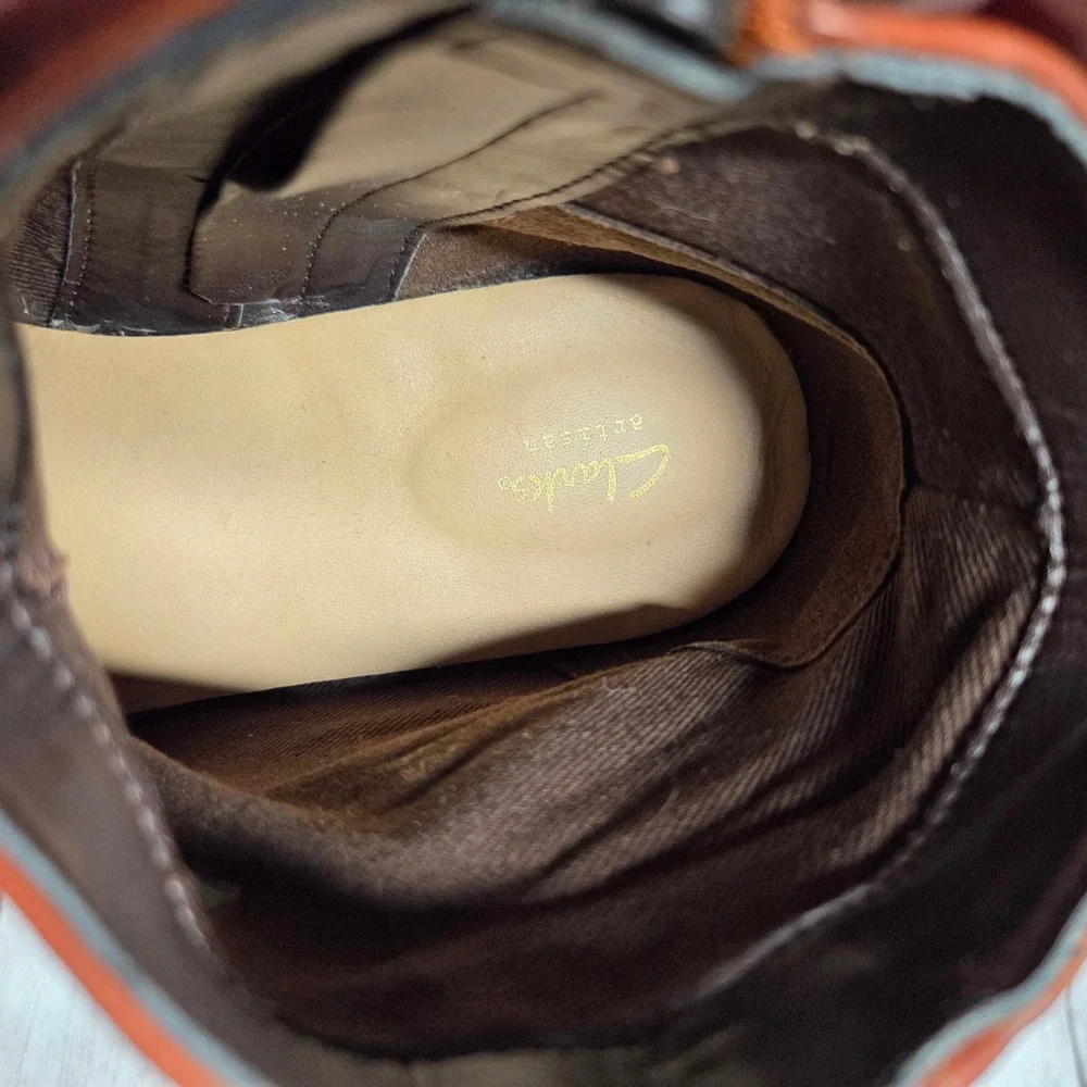 Clarks boots have